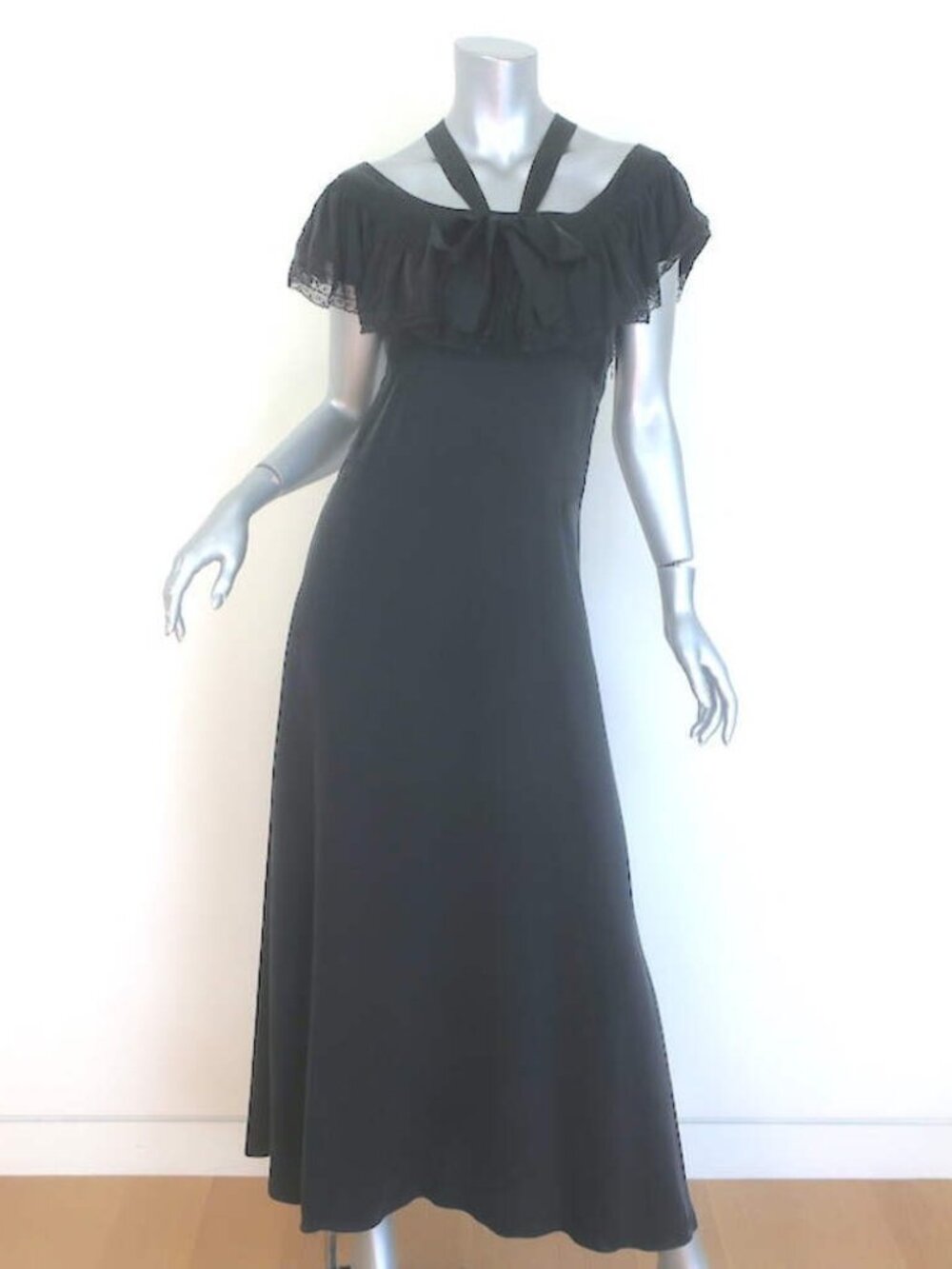 Doen Sicilia Ruffled Lace-Trim Maxi Dress Black Matte Satin Size Small